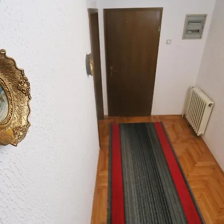 Apartment Felix Laktasi