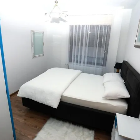 Felix Apartment *