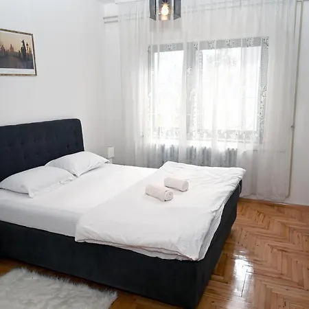 Apartment Felix Laktasi