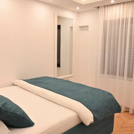 Apartament Felix
